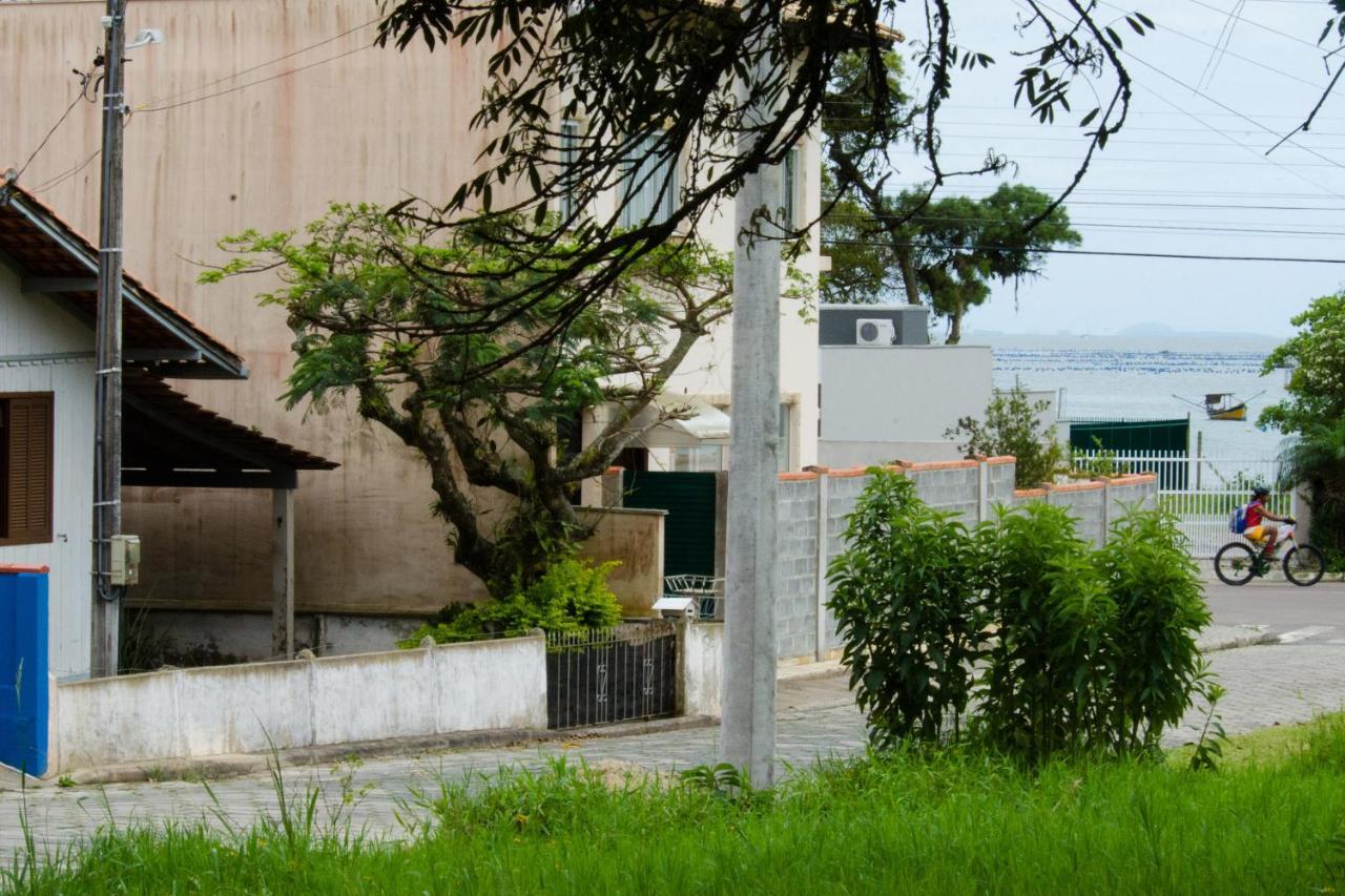 Perola Suites - Penha 佩尼亚 外观 照片
